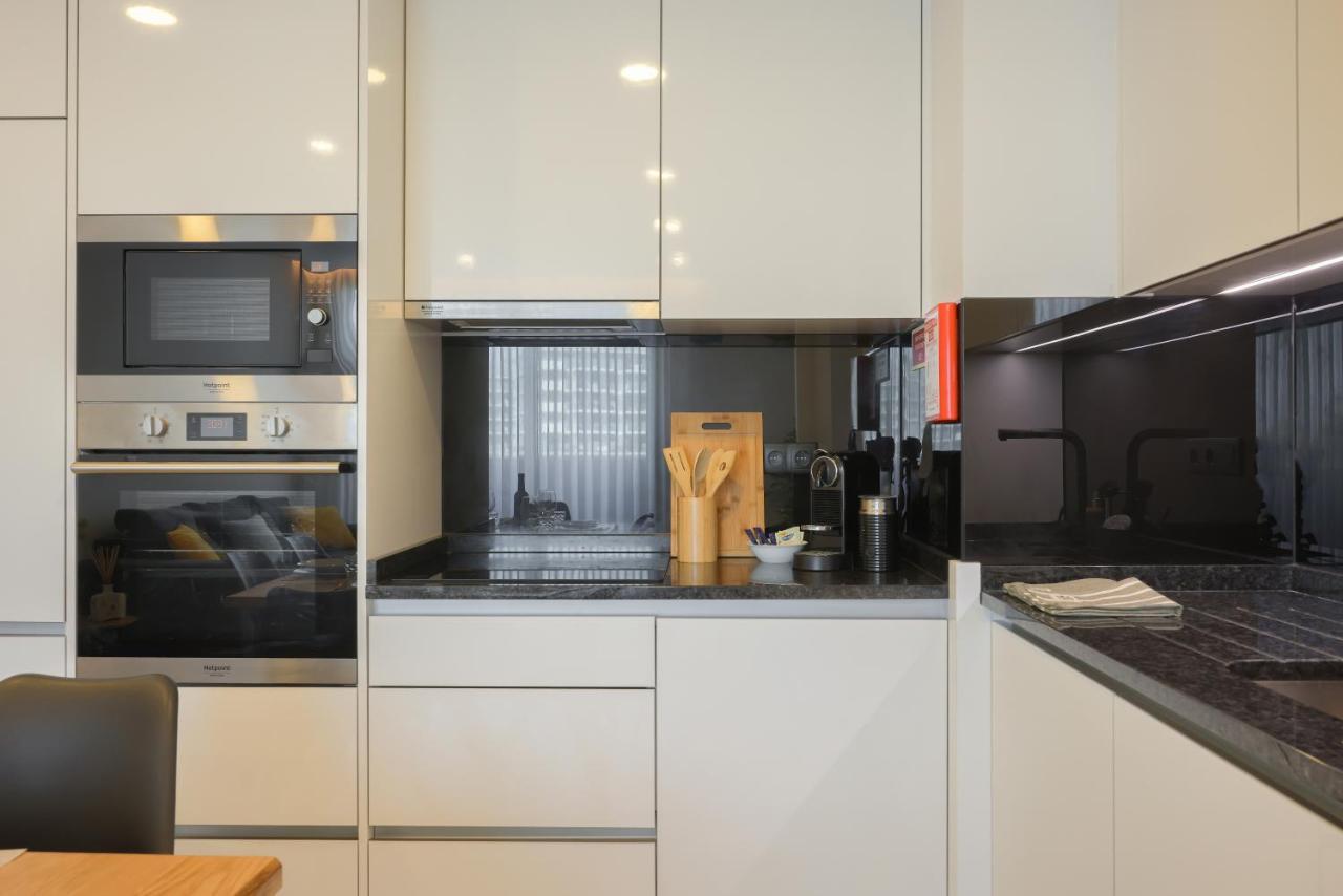 Alameda 74 Luxury Apartment By Home Sweet Home アヴェイロ エクステリア 写真