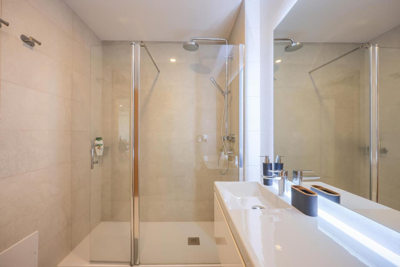 Alameda 74 Luxury Apartment By Home Sweet Home アヴェイロ エクステリア 写真