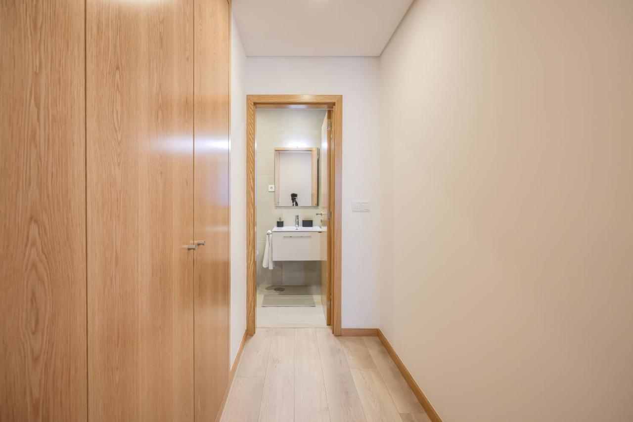 Alameda 74 Luxury Apartment By Home Sweet Home アヴェイロ エクステリア 写真